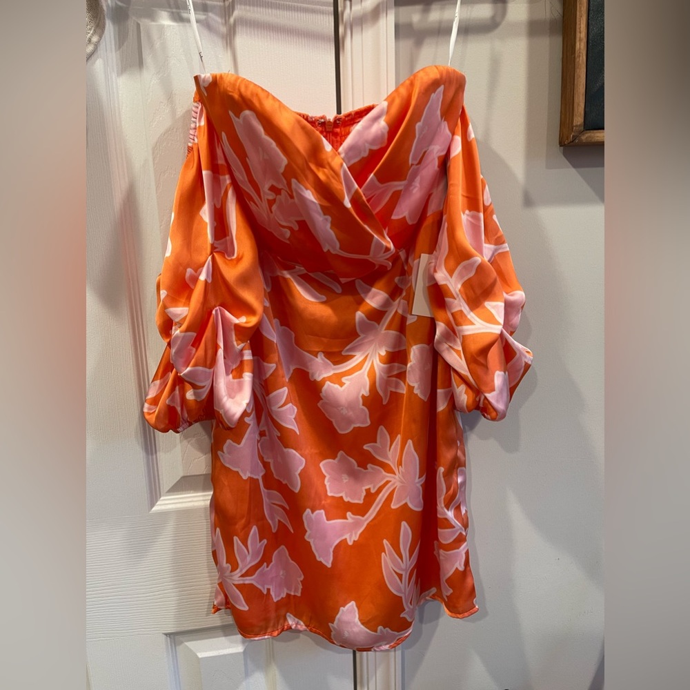 Lulu’s Baros Coral Orange Floral Print Off-the-Shoulder Bodycon Dress